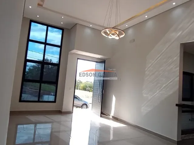 Casa com 200m² 3 quartos e 3 banheiros, à venda, no bairro Wanel Ville em Sorocaba