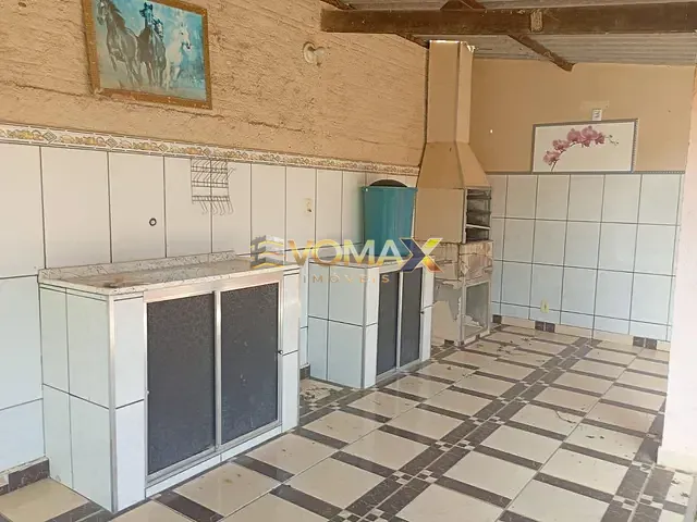 Casa 2 quartos e 2 banheiros, à venda ou para alugar, no bairro Varginha em Itapetininga