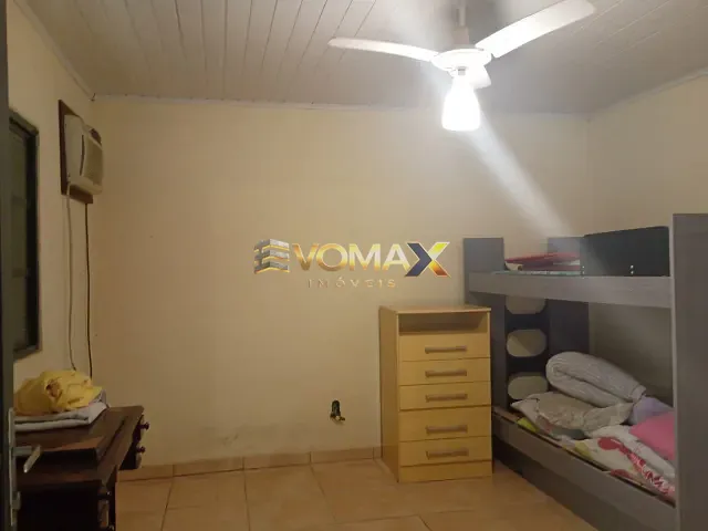 Casa 2 quartos e 2 banheiros, à venda ou para alugar, no bairro Varginha em Itapetininga