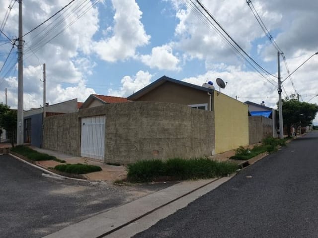 Casa com 184m² 2 quartos e 1 banheiro, à venda, no bairro Residencial Jequitibá em Birigui