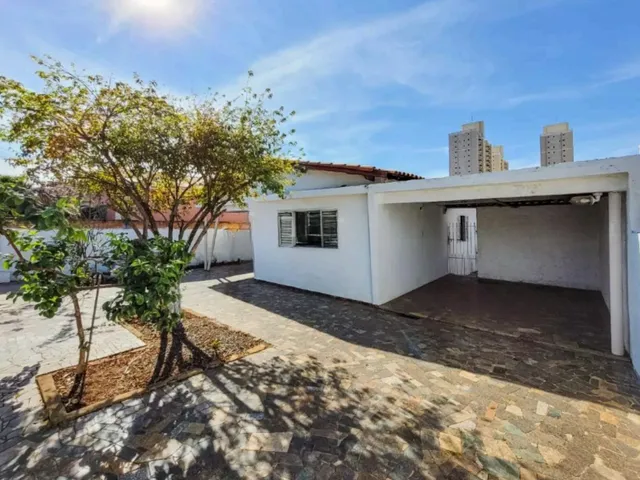 Casa com 300m² 2 quartos e 1 banheiro, à venda, no bairro Cariobinha em Americana