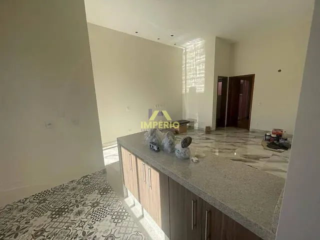 Casa com 189m² 3 quartos e 2 banheiros, à venda, no bairro Jardim Guarujá em Salto