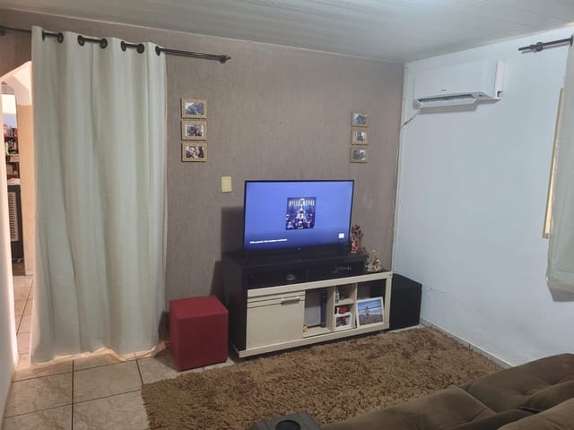 Casa com 184m² 3 quartos e 2 banheiros, à venda, no bairro Conjunto Vera Cruz em Goiânia