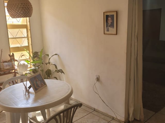 Casa com 184m² 3 quartos e 2 banheiros, à venda, no bairro Conjunto Vera Cruz em Goiânia