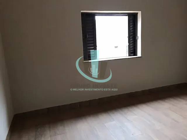 Casa com 250m² 3 quartos e 2 banheiros, à venda, no bairro CENTRO em ARARAQUARA