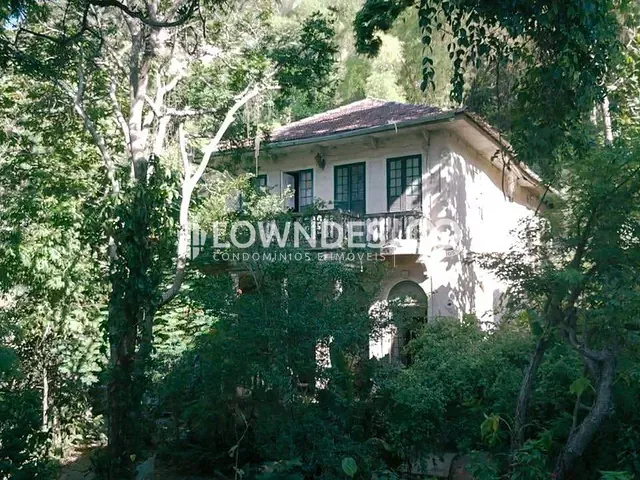 Casa 4 quartos e 3 banheiros, à venda, no bairro Santa Teresa em Rio de Janeiro