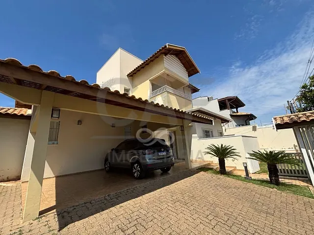 Casa com 614m² 5 quartos e 4 banheiros, à venda, no bairro Nova Jaguariúna em Jaguariúna