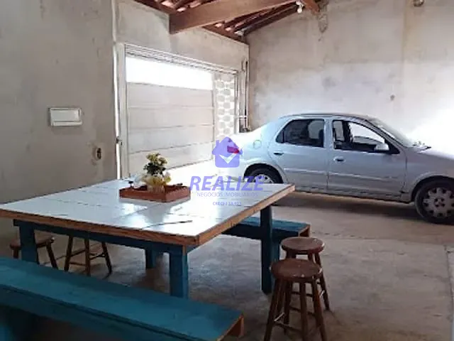 Casa com 200m² 2 quartos e 1 banheiro, à venda, no bairro Residencial Jardim do Bosque em Botucatu