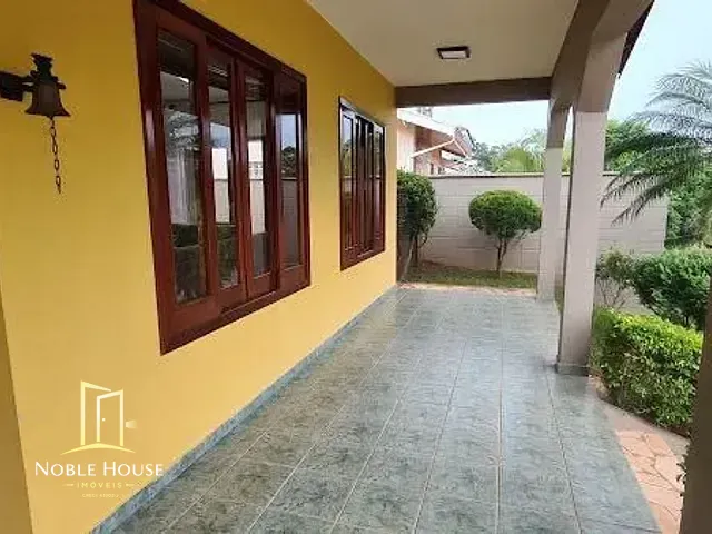 Casa 4 quartos e 3 banheiros, à venda, no bairro Villaggio Capríccio em Louveira