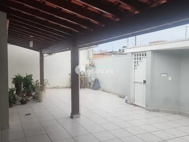 Casa com 300m² 4 quartos e 2 banheiros, à venda ou para alugar, no bairro Egydio Tagliari em Artur Nogueira