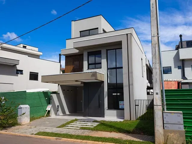 Casa com 128m² 3 quartos e 3 banheiros, à venda, no bairro Santa Cândida em Curitiba