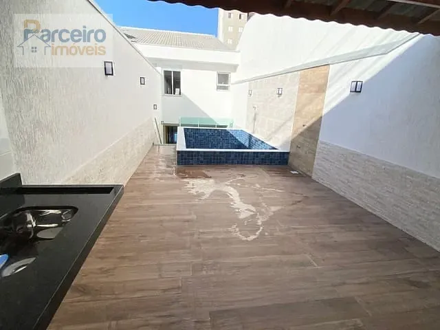 Casa com 240m² 3 quartos e 6 banheiros, à venda, no bairro Vila Centenário em São Paulo