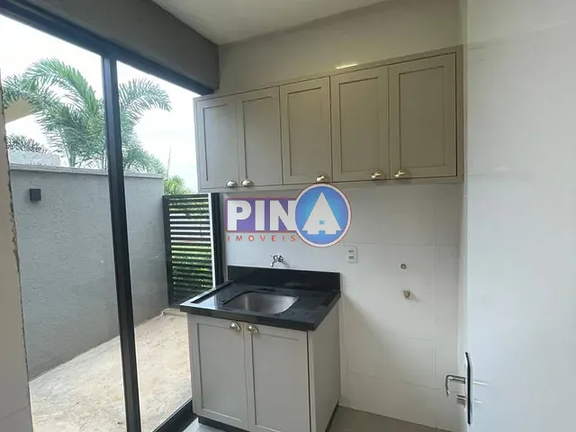 Casa com 444m² 4 quartos e 6 banheiros, à venda, no bairro Fazenda Vau das Pombas em Goiânia