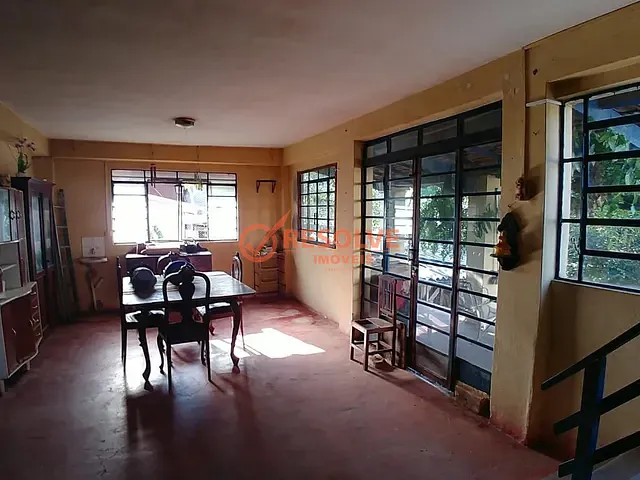 Casa com 700m² 7 quartos e 7 banheiros, à venda, no bairro Centro em Guararema