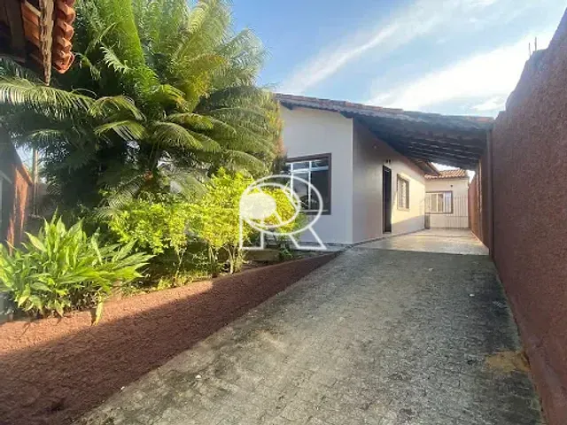 Casa 2 quartos e 1 banheiro, à venda, no bairro Vila Fátima em Registro