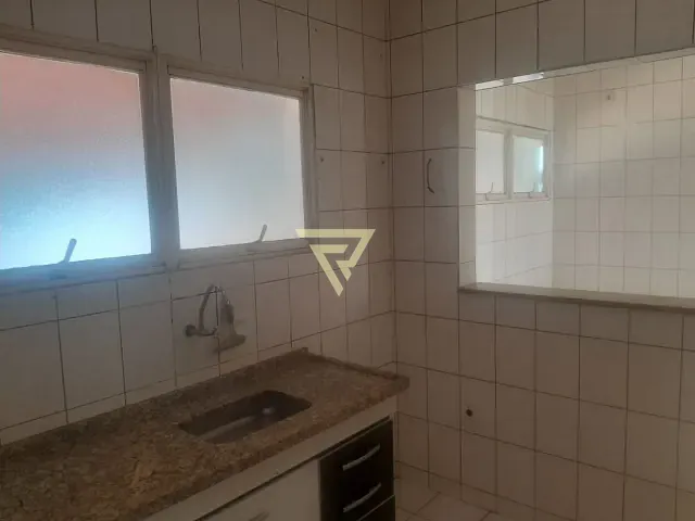 Casa com 325m² 3 quartos e 2 banheiros, à venda, no bairro Jardim Manoel Penna em Ribeirão Preto
