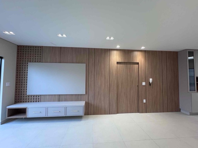 Foto do Casa - Casa à venda com 3 dormitórios sendo 1 suíte e planejados por 930.000,00 no bairro Jardim Itapuã, Rio Claro, SP | Imobiliária Plenumi