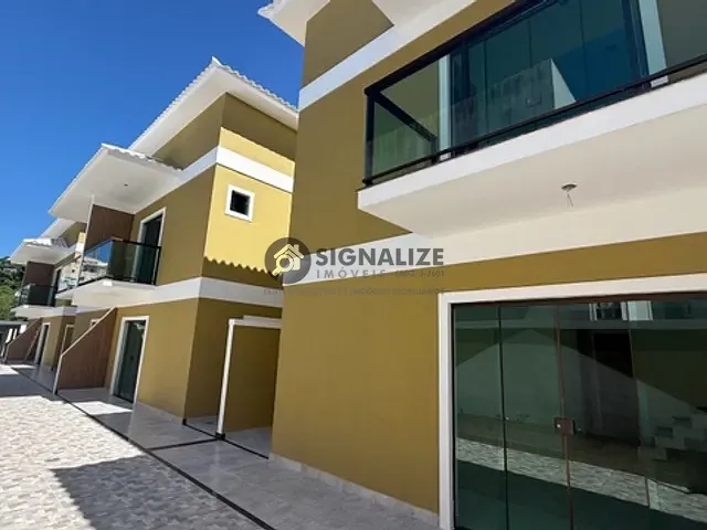 Casa 4 quartos e 5 banheiros, à venda, no bairro Peró em Cabo Frio