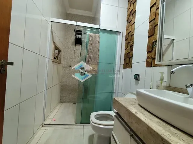 Casa com 350m² 3 quartos e 3 banheiros, à venda, no bairro Vila Rondon em Jacarezinho