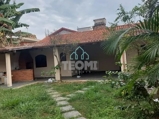 Casa com 480m² 3 quartos e 2 banheiros, à venda, no bairro Jardim das Nações em Taubaté