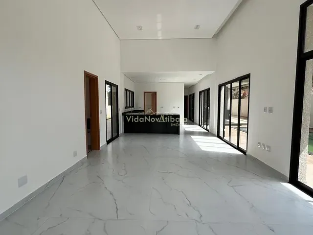 Casa com 584m² 3 quartos e 4 banheiros, à venda, no bairro Jardim América em Bragança Paulista