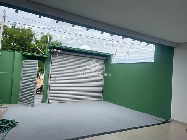 Casa 2 quartos e 1 banheiro, à venda, no bairro Jardim Iporã em Sinop