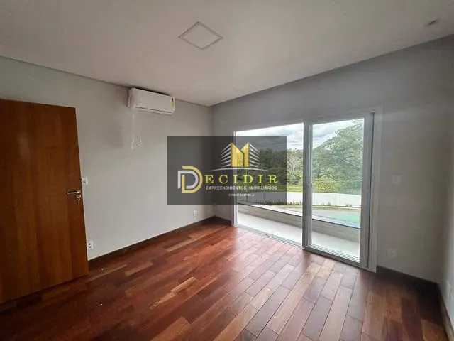 Casa com 226m² 3 quartos e 3 banheiros, à venda, no bairro Fazenda Rodeio em Mogi das Cruzes