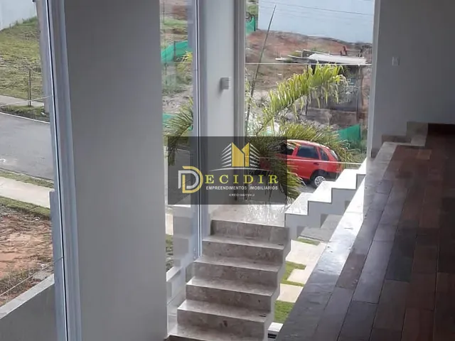 Casa com 226m² 3 quartos e 3 banheiros, à venda, no bairro Fazenda Rodeio em Mogi das Cruzes