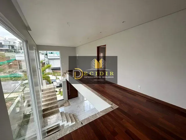 Casa com 226m² 3 quartos e 3 banheiros, à venda, no bairro Fazenda Rodeio em Mogi das Cruzes