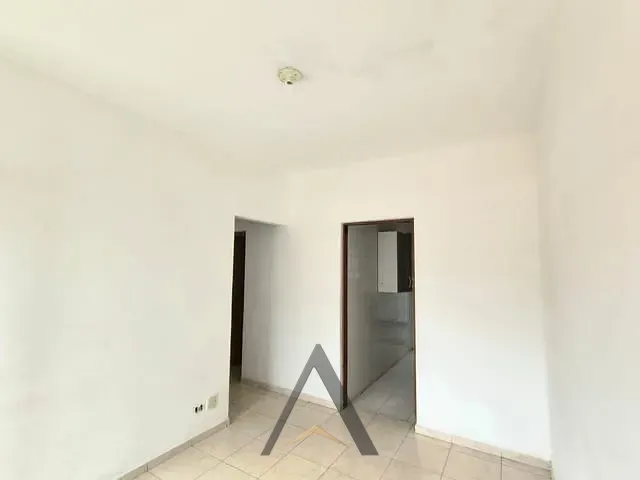 Casa 3 quartos e 1 banheiro, à venda, no bairro Braz Cubas em Mogi das Cruzes