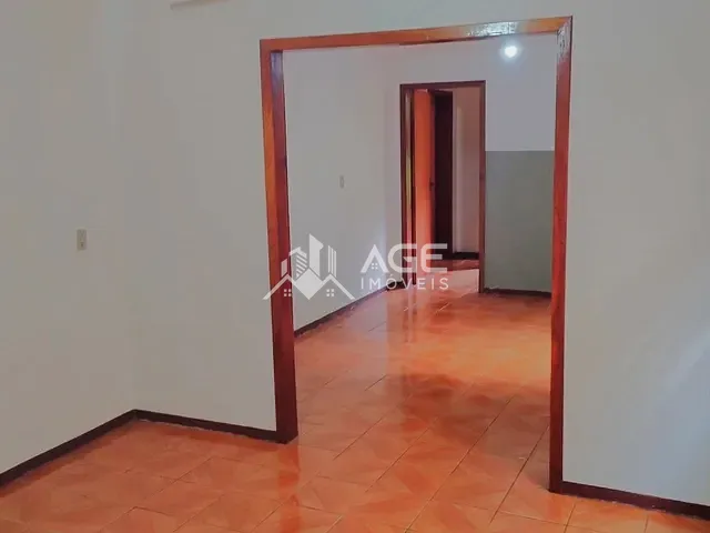 Casa com 264m² 5 quartos e 2 banheiros, à venda, no bairro Cotrel em Erechim