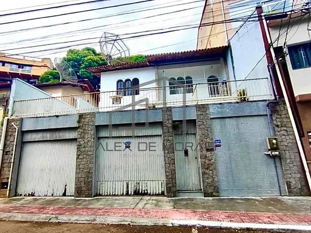 Casa com 330m² 3 quartos e 3 banheiros, à venda, no bairro De Lourdes em Vitória