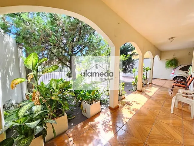 Casa com 280m² 4 quartos e 2 banheiros, à venda, no bairro JD SÃO LUIZ em Jacarezinho