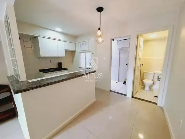 Casa 1 quarto e 1 banheiro, à venda, no bairro Armação em Salvador