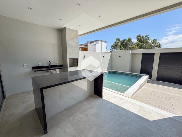 Casa com 189m² 5 quartos e 7 banheiros, à venda, no bairro Recreio dos Bandeirantes em Rio de Janeiro