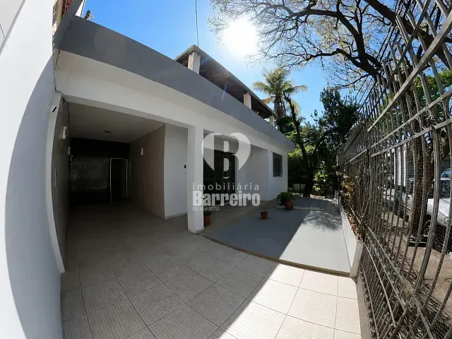 Casa 3 quartos e 3 banheiros, à venda, no bairro Barreiro em Belo Horizonte