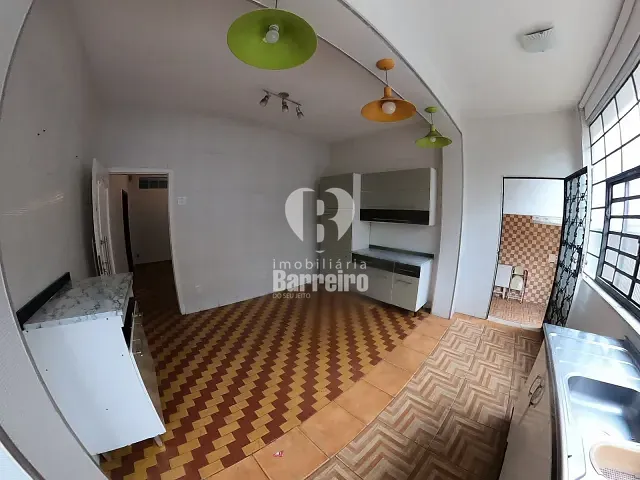 Casa 3 quartos e 3 banheiros, à venda, no bairro Barreiro em Belo Horizonte