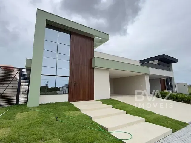 Casa com 250m² 3 quartos e 4 banheiros, à venda, no bairro Ogiva em Cabo Frio