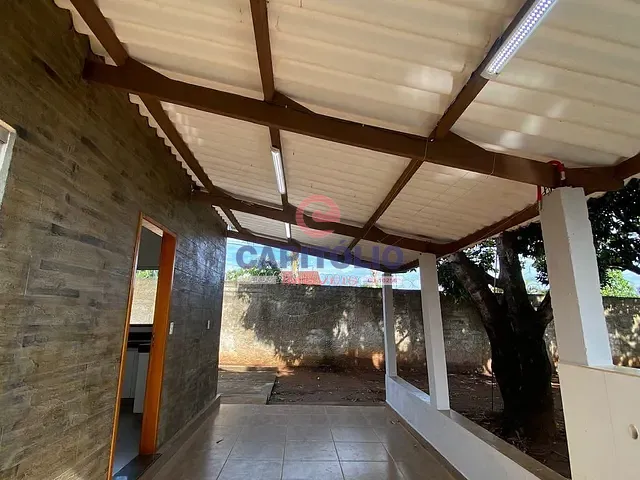 Casa 3 quartos e 2 banheiros, à venda, no bairro Cardoso em Aparecida de Goiânia