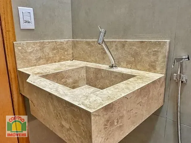 Casa com 150m² 3 quartos e 1 banheiro, à venda, no bairro Residencial Cerejeiras em Anápolis