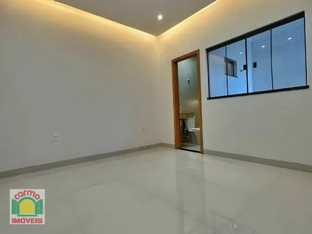 Casa com 150m² 3 quartos e 1 banheiro, à venda, no bairro Residencial Cerejeiras em Anápolis