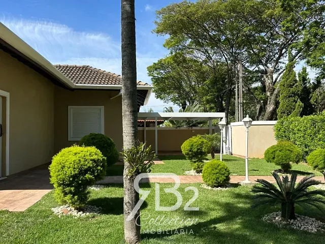 Casa com 1210m² 3 quartos e 5 banheiros, à venda, no bairro Vista Alegre em Vinhedo