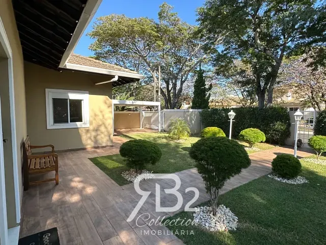Casa com 1210m² 3 quartos e 5 banheiros, à venda, no bairro Vista Alegre em Vinhedo