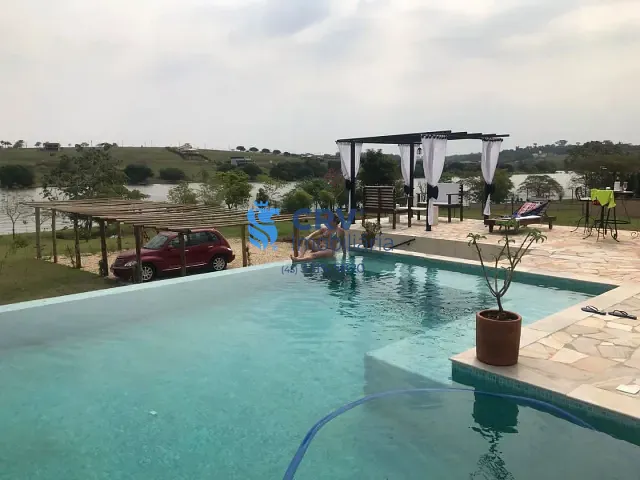 Casa com 3500m² 4 quartos e 7 banheiros, à venda, no bairro Rodovia em Sertanópolis