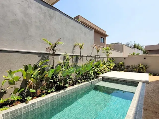 Casa com 355m² 4 quartos e 6 banheiros, à venda, no bairro Vila do Golf em Ribeirão Preto