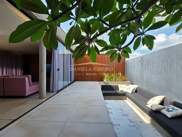 Casa com 438m² 5 quartos e 6 banheiros, à venda, no bairro Condomínio Royal Golf Residence em Londrina