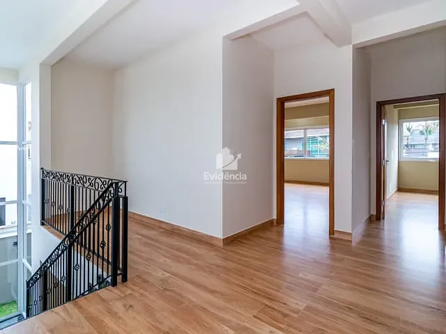 Casa com 505m² 6 quartos e 7 banheiros, à venda, no bairro Esperança em Londrina