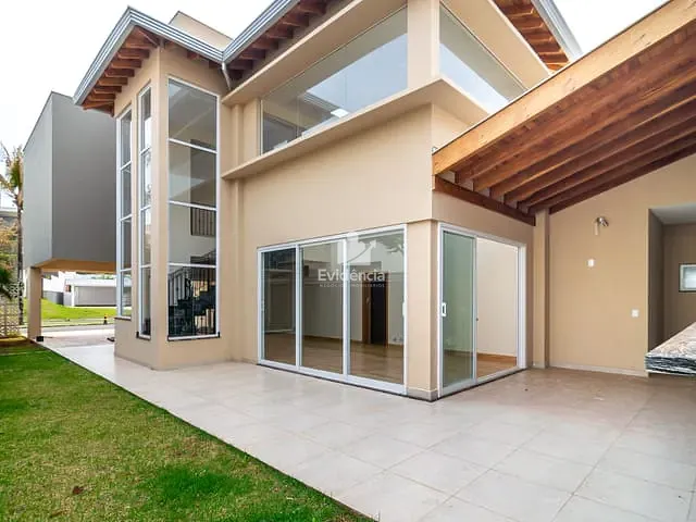 Casa com 505m² 6 quartos e 7 banheiros, à venda, no bairro Esperança em Londrina