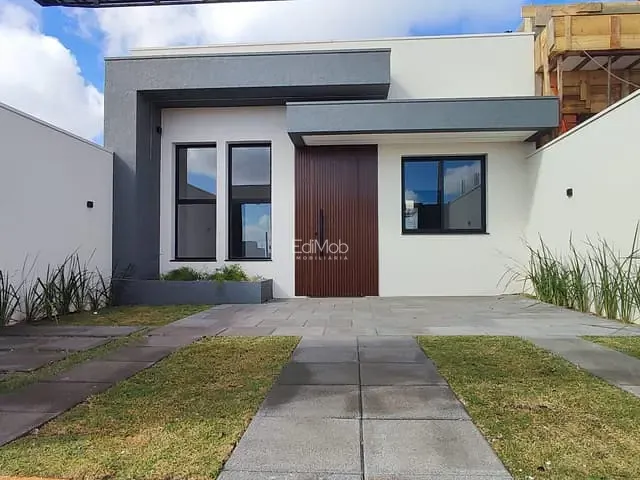 Casa 3 quartos e 2 banheiros, à venda, no bairro Brazmadeira em Cascavel