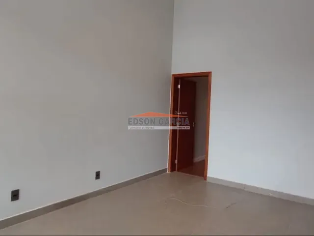 Casa com 200m² 3 quartos e 3 banheiros, à venda, no bairro Wanel Ville em Sorocaba